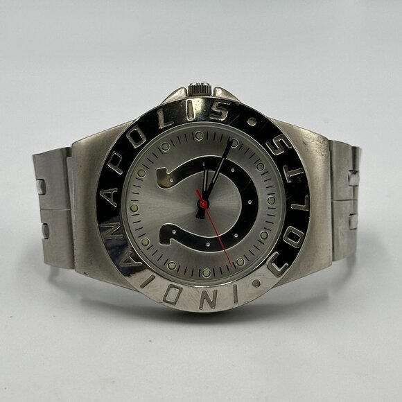 Indiana Colts Watch Men Silver Tone NFL Sports Football New Battery 6.5 Inch - Picture 7 of 14